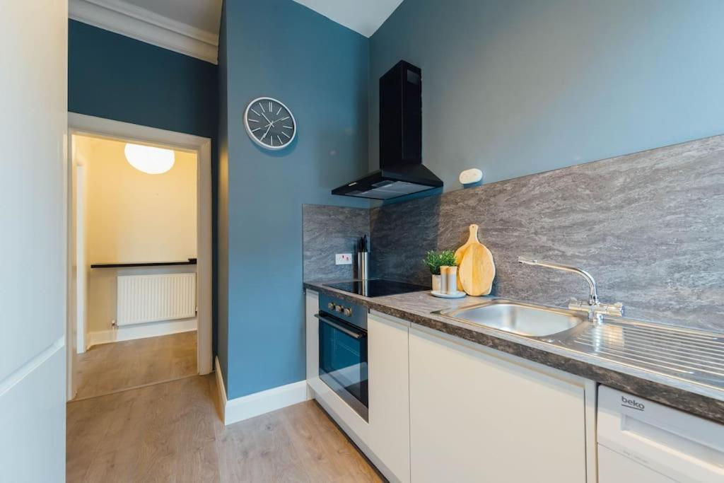 Stylish Stirling Apartment - Free Parking Exterior foto